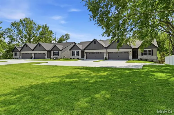 1585 Belleau Creek Road #1 A, O'fallon, MO 63366
