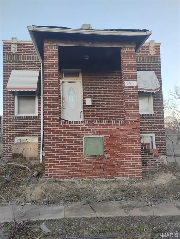 3901 Sherman PL, St Louis, MO 63107