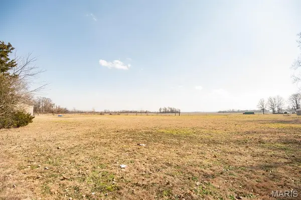 4932 Highway CC, Broseley, MO 63932