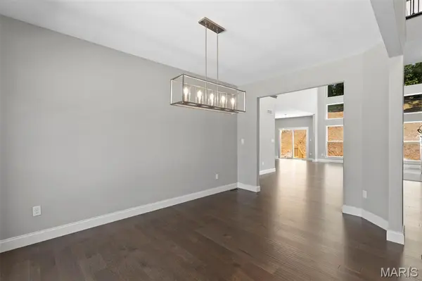 2 Pin Oak at Wilmer Valley, Wentzville, MO 63385