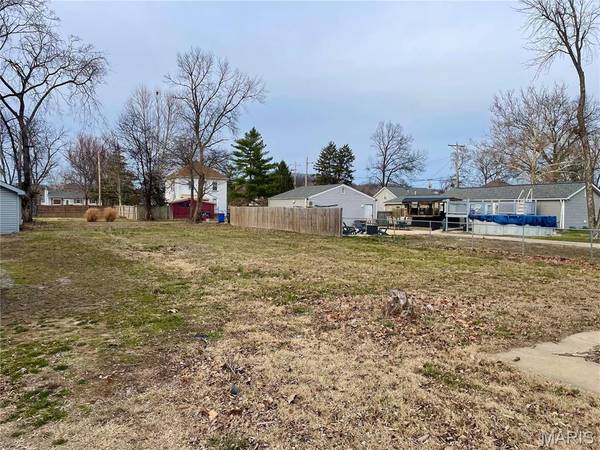 534 Vest AVE, Valley Park, MO 63088
