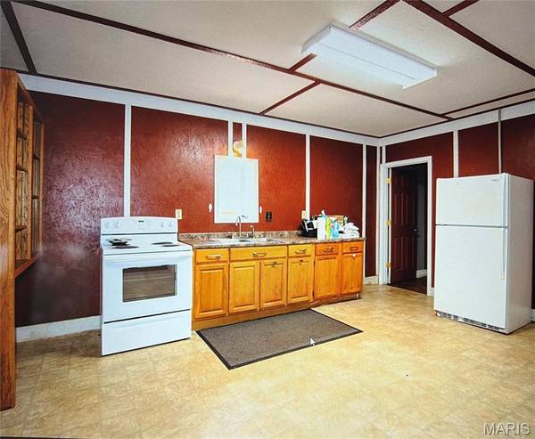 505 S State Highway 53, Malden, MO 63933