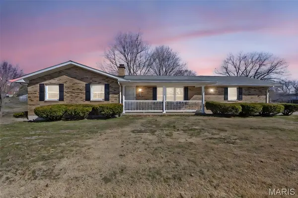 235 Gerard ST, Ste Genevieve, MO 63670