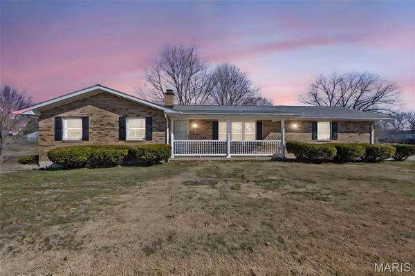235 Gerard ST, Ste Genevieve, MO 63670