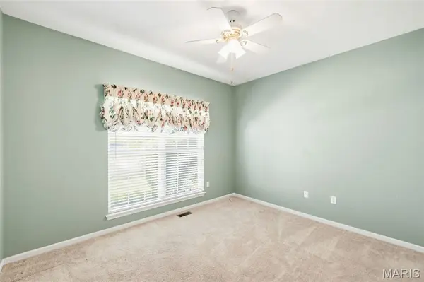 1311 Pine Bluff DR, St Charles, MO 63304