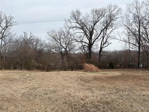 16 Brownwood CT, Poplar Bluff, MO 63901
