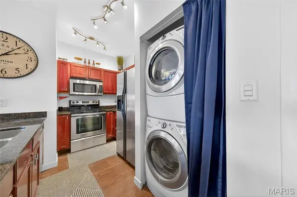 849 Westgate AVE #305, St Louis, MO 63130