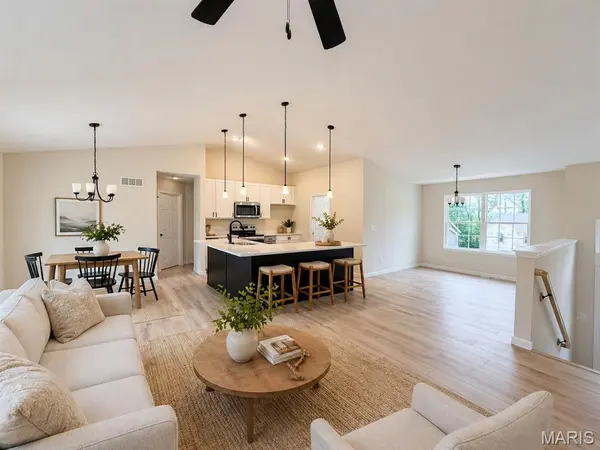 159 Pellin's CT #159 STB, Washington, MO 63090