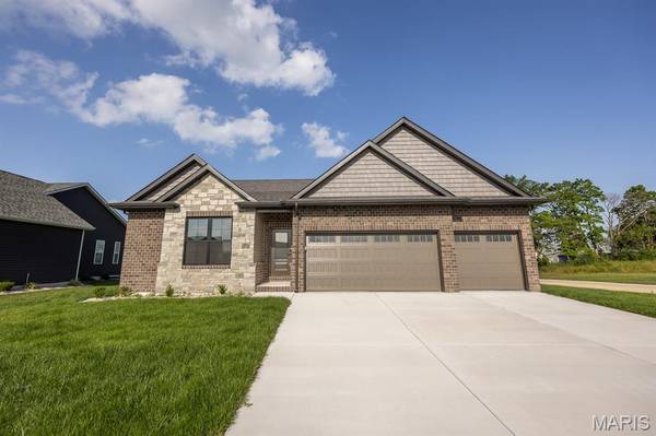 602 Mortar ST, Mascoutah, IL 62258