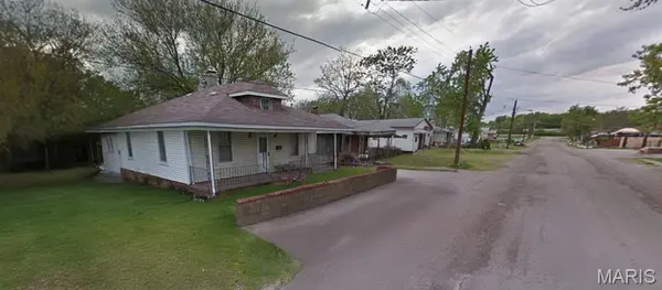 4014 Piggott AVE, East St Louis, IL 62207