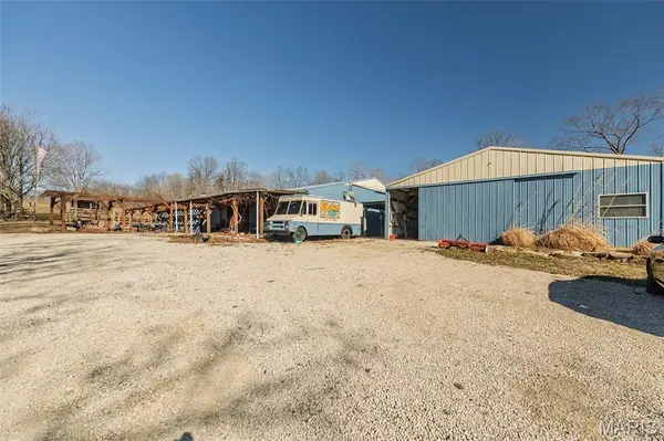 3166 Highway B, Berger, MO 63014