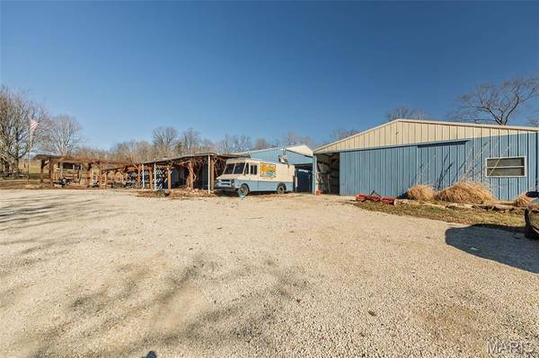 3166 Highway B, Berger, MO 63014