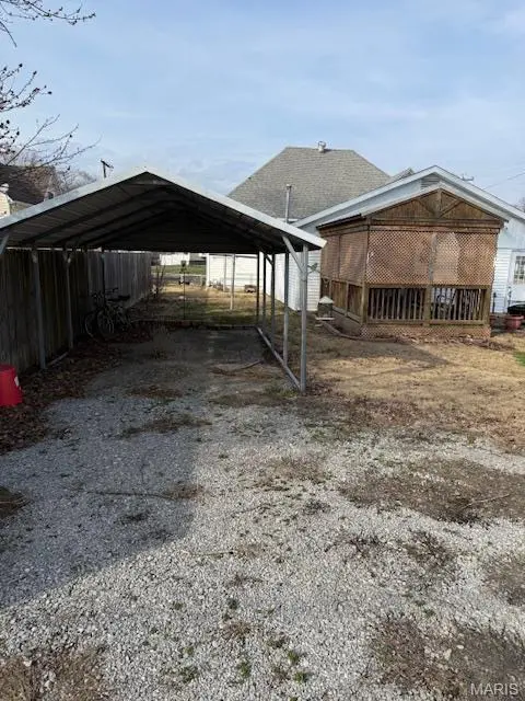 702 Belle Avenue, Pinckneyville, IL 62274