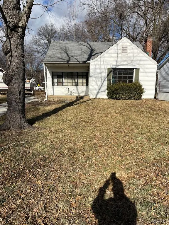 935 Murcia ST, St Louis, MO 63138