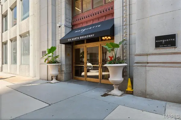 314 N Broadway #705, St Louis, MO 63102