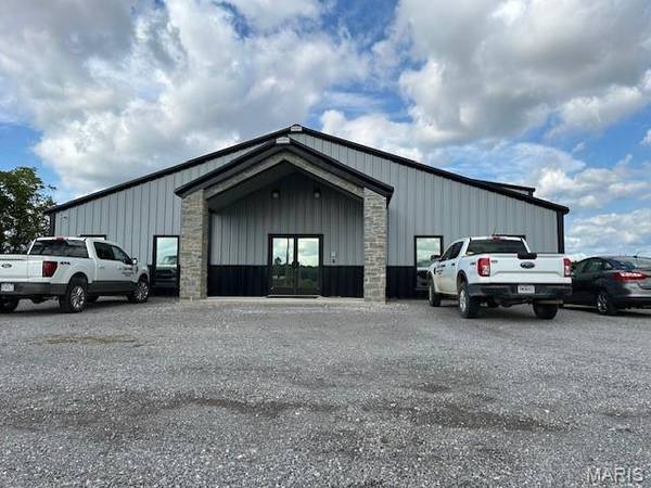3046 Nash RD, Scott City, MO 63780
