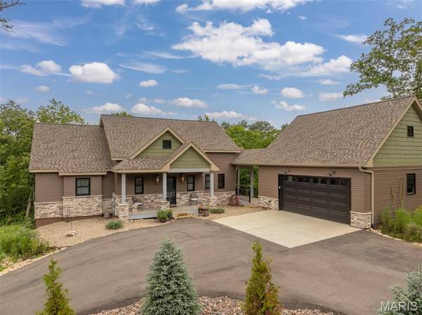 2740 Tyrol View CT, Innsbrook, MO 63390