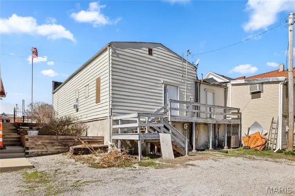 441 & 443 S Main ST, Hillsboro, IL 62049