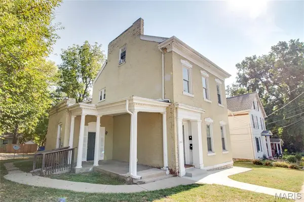 1011 State ST, Alton, IL 62002