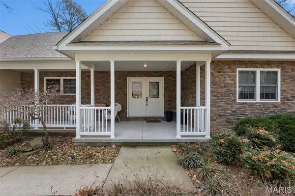 102 Woodland, Anna, IL 62906