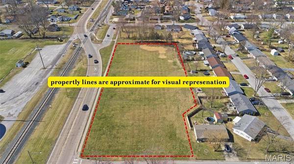 530 W State ST, O'fallon, IL 62269