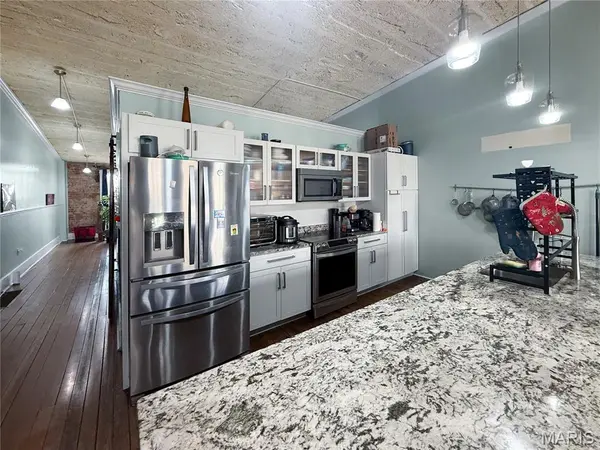 403 Broadway, Hannibal, MO 63401