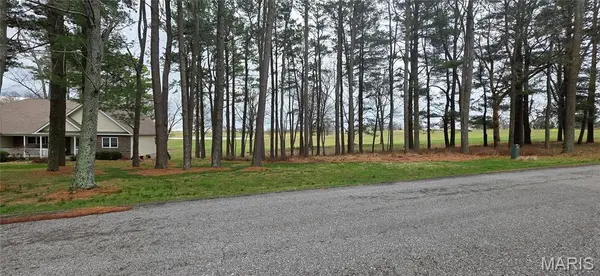 00000 Woodland TRL, Anna, IL 62906
