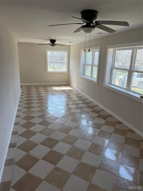 201 Ripley E-4, Doniphan, MO 63935