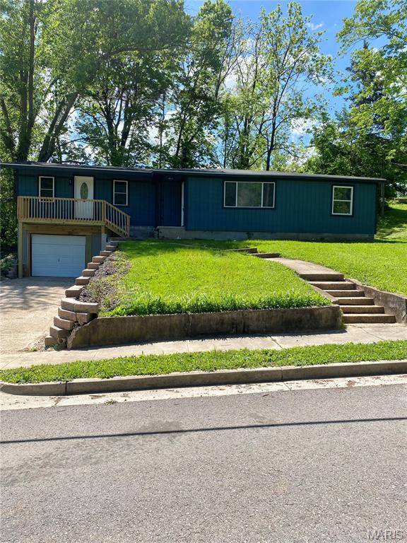 208 E High ST, Steelville, MO 65565