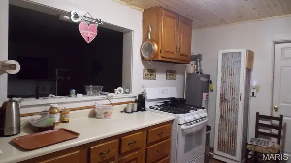 407 First ST, Doniphan, MO 63935
