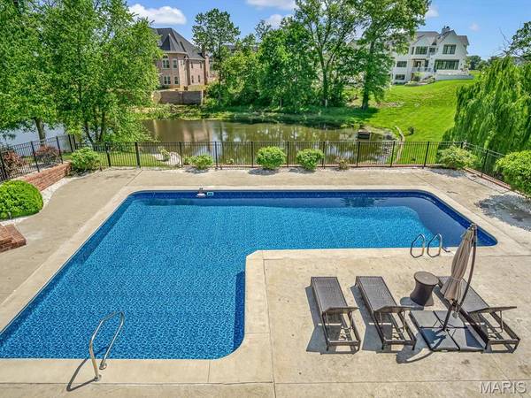 3812 Boulder DR, Edwardsville, IL 62025