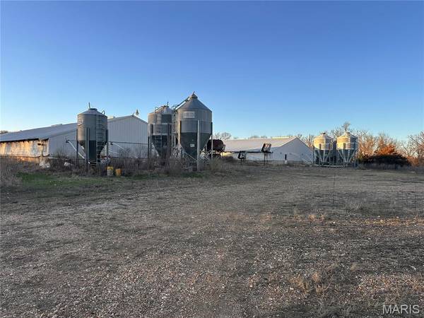 12784 Highway 28 W, Vienna, MO 65582