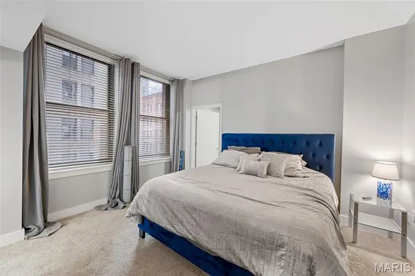 314 N Broadway #803, St Louis, MO 63102