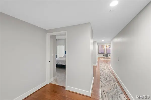 314 N Broadway #803, St Louis, MO 63102