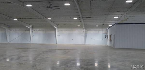 3141 E Outer RD, Scott City, MO 63780