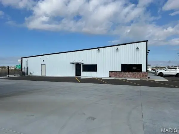 3141 E Outer RD, Scott City, MO 63780
