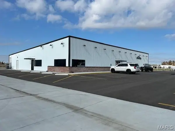 3141 E Outer RD, Scott City, MO 63780