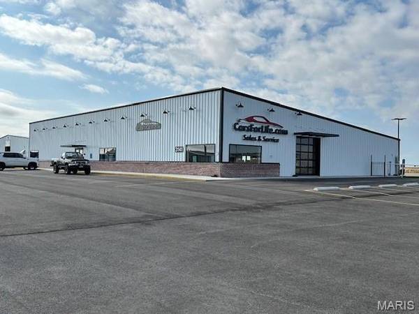 3141 E Outer RD, Scott City, MO 63780