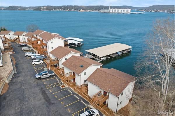 160 Tara RD #901, Lake Ozark, MO 65049