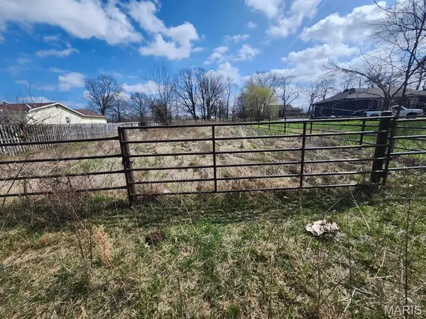 000 M-Morris RD, Mountain Grove, MO 65711