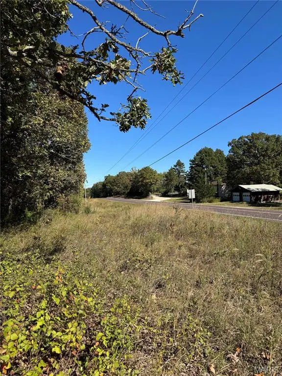 000 Highway 28, Dixon, MO 65459