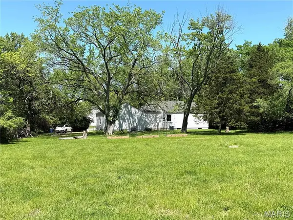 17042 Manchester RD, Wildwood, MO 63040