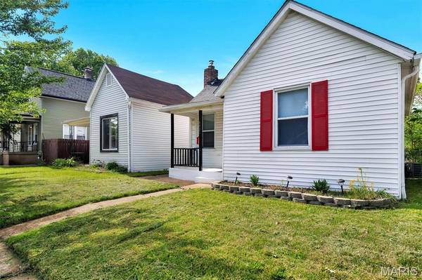 4831 Gardenville AVE, St Louis, MO 63116
