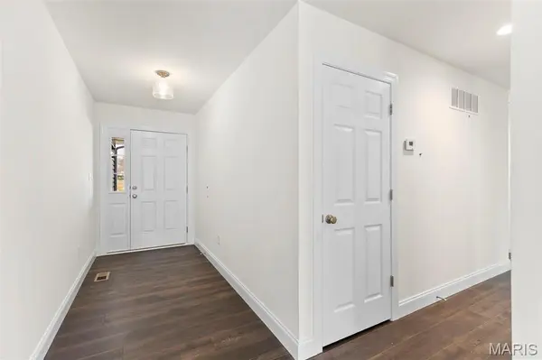 541 Evening Primrose DR, Wentzville, MO 63385