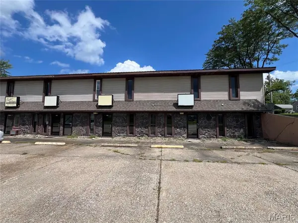 2000 Laharpe Street, Kirksville, MO 63501