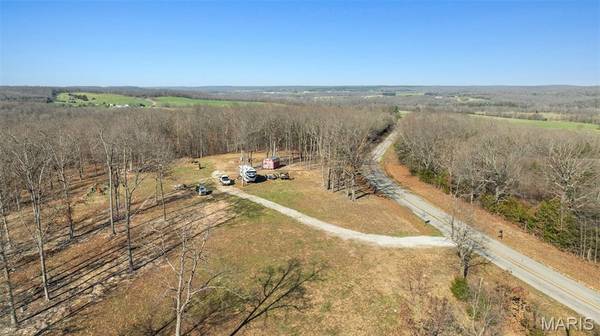 11473 Highway AH, Plato, MO 65552