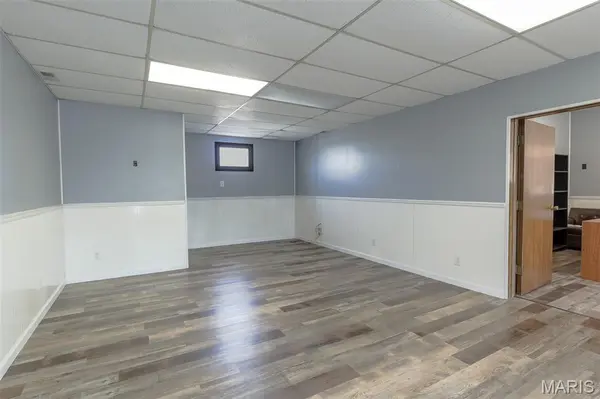 120 E College, Fredericktown, MO 63645