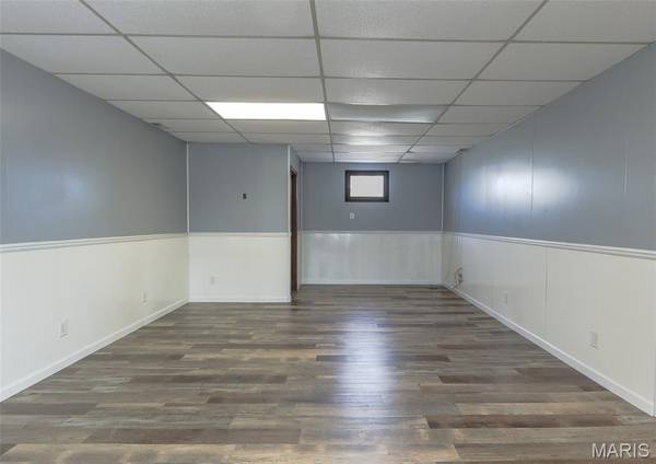 120 E College, Fredericktown, MO 63645