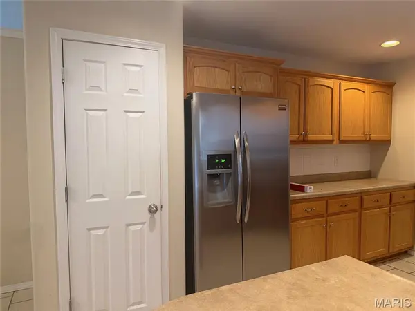 19545 Lenox LN, Waynesville, MO 65583