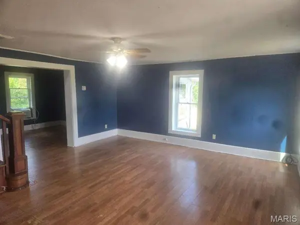 6421 Knernschield RD, Russelville, MO 65074